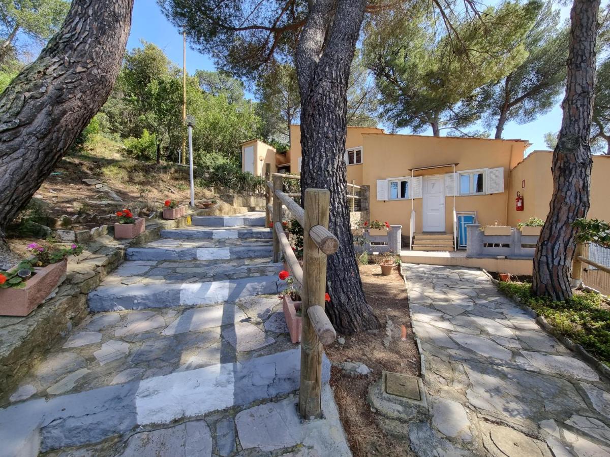 Vacanzamaredue 2 Residence Marina di Campo Exteriör bild