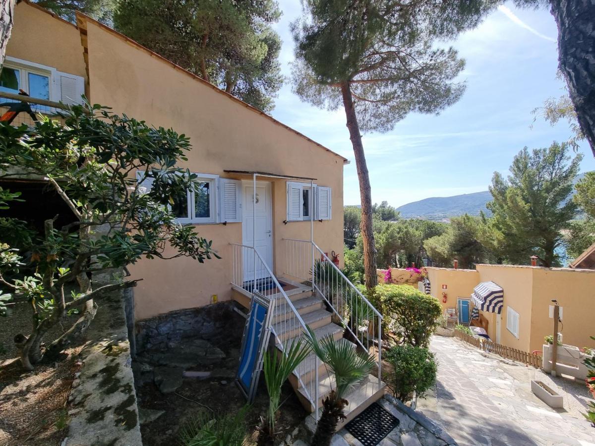 Vacanzamaredue 2 Residence Marina di Campo Exteriör bild