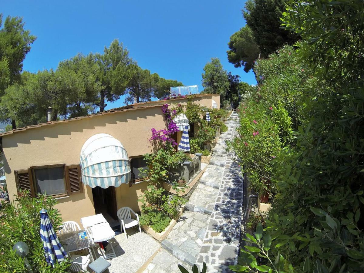 Vacanzamaredue 2 Residence Marina di Campo Exteriör bild